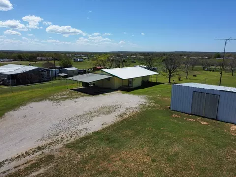 300 Lower Tonk Valley Road Rd, Graham, TX 76450