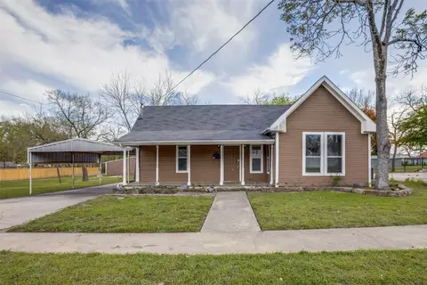 116 Houston St, Farmersville, TX 75442