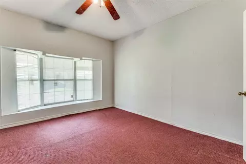 Bedroom - 4140 Daniel Ln, Lancaster, TX 75134 photo 5 of 11