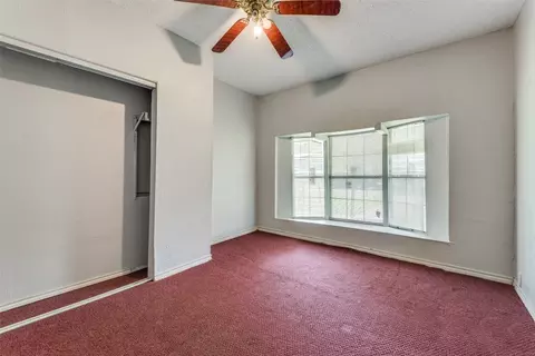 Bedroom - 4140 Daniel Ln, Lancaster, TX 75134 photo 6 of 11