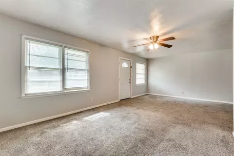 Bedroom - 4140 Daniel Ln, Lancaster, TX 75134 photo 1 of 11