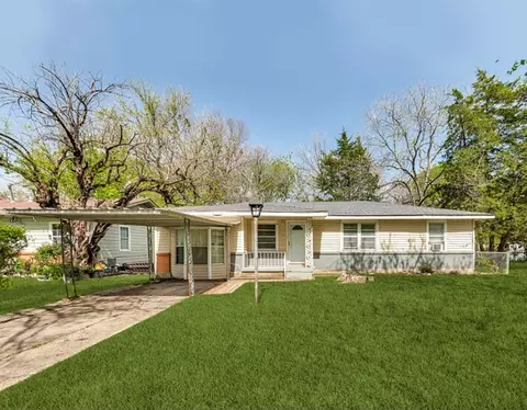 4140 Daniel Ln, Lancaster, TX 75134