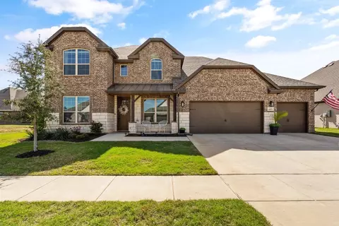 1053 Mickelson Dr, Granbury, TX 76048