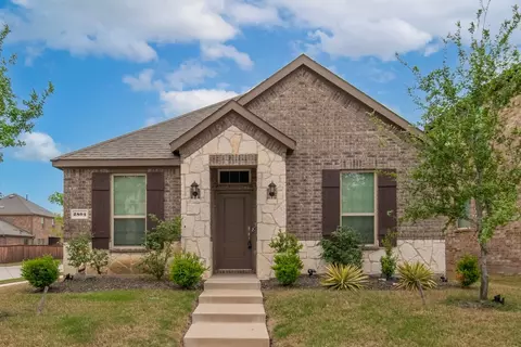 2804 Franklin Dr, Celina, TX 75009