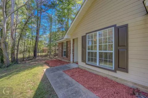 Exterior - 179 Aspen Dr, Minden, LA 71055 photo 7 of 10