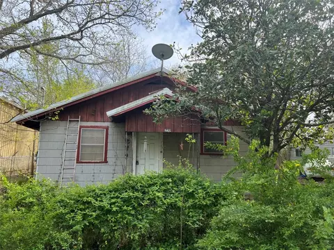 150 Sherman Dr, Pottsboro, TX 75076