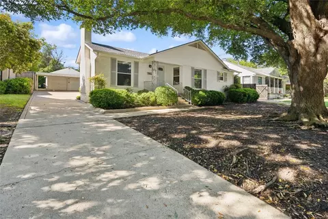 3525 Hilltop Rd, Fort Worth, TX 76109