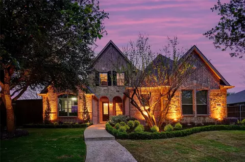 2430 Lilyfield Dr, Trophy Club, TX 76262