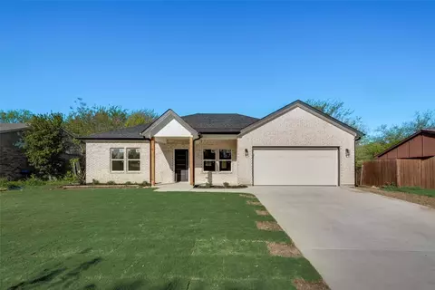3216 Chalmette Ct, Forest Hill, TX 76140