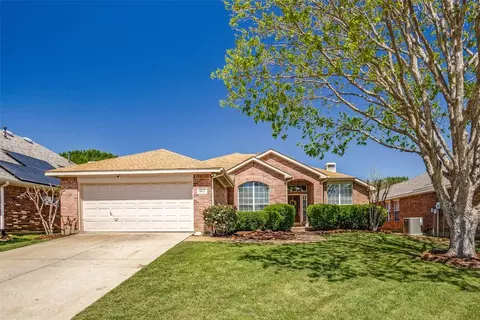 1617 Redwood Dr, Corinth, TX 76210