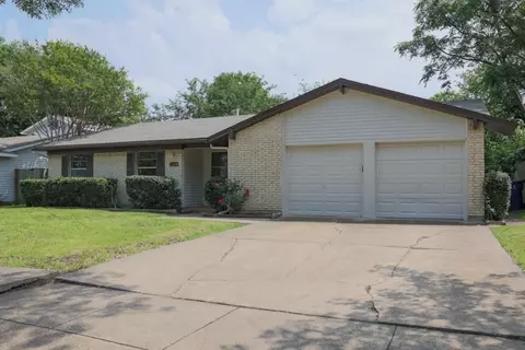 4022 Colgate Ln, Garland, TX 75042