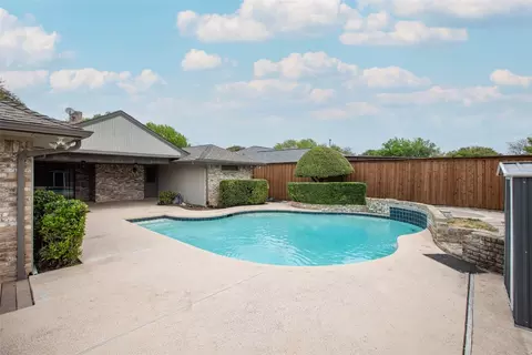 424 Birch Ln, Richardson, TX 75081