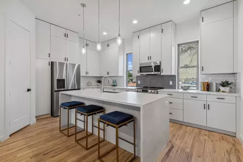 4204 San Jacinto St #102, Dallas, TX 75204