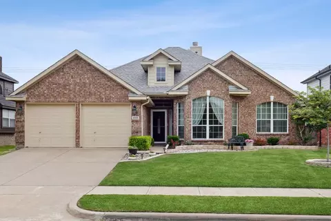 2229 White Rock Ln, Little Elm, TX 75068