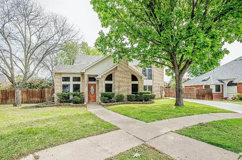 2900 Yale Dr, Flower Mound, TX 75022