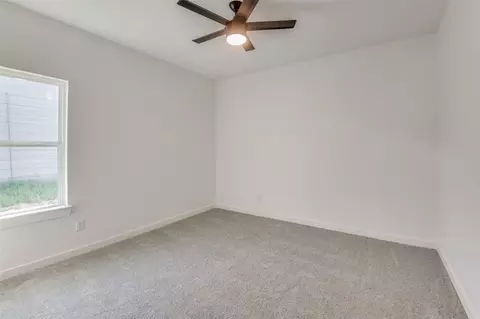 828 Bradleys Bnd, Tool, TX 75143 photo 14