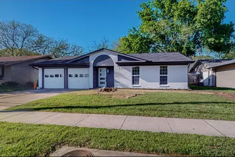 2107 18th St, Plano, TX 75074