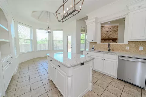 Kitchen - 1604 High Point Dr, Pilot Point, TX 76258 photo 3 of 5