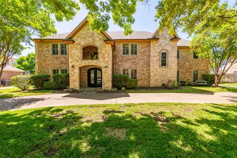 6817 Trinity Landing Dr N, Fort Worth, TX 76132