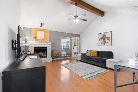 2514 Larkspur Ln, Rowlett, TX 75089