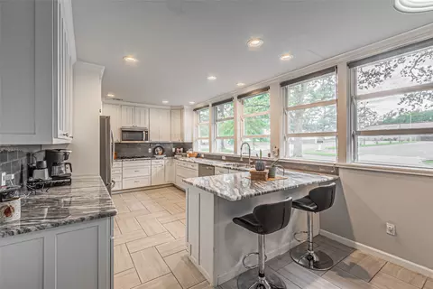 1007 Mill Run Rd, Athens, TX 75751