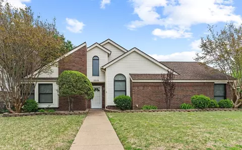 2510 Diamond Oaks Dr, Garland, TX 75044
