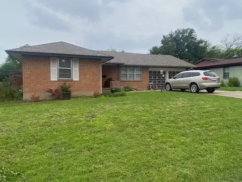 2713 Sadler Ave, Fort Worth, TX 76133
