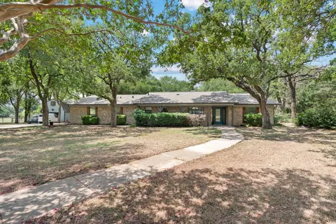 905 Dana Dr, Keller, TX 76248