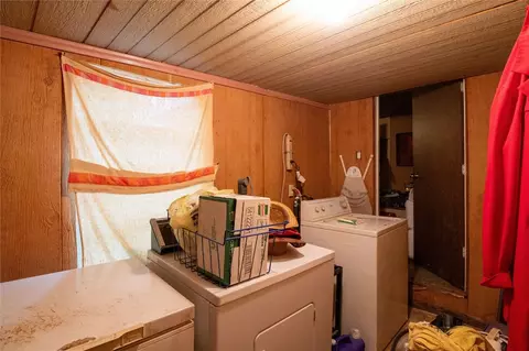 Other - 404 E Walnut St, Whitewright, TX 75491 photo 6 of 12