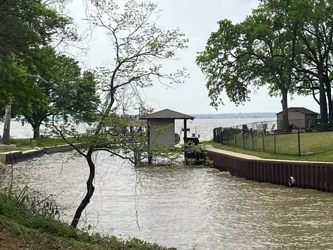 253 Starboard Dr, Gun Barrel City, TX 75156