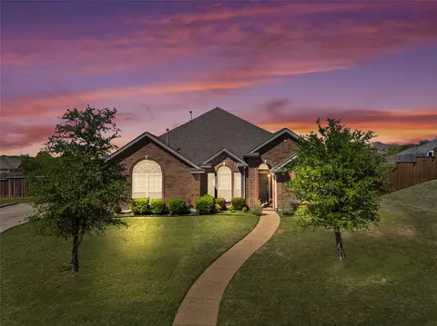 207 Spur Dr, Rockwall, TX 75087