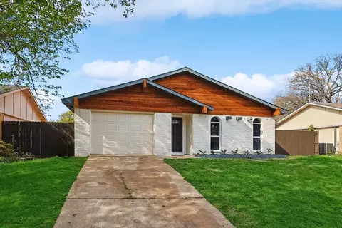 1131 Brownwood Dr, Lewisville, TX 75067