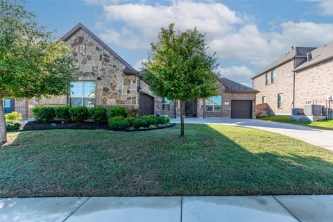 1324 Cecilia Ct, Arlington, TX 76002