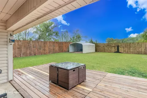 Exterior - 551 Montgomery Dr, Springhill, LA 71075 photo 3 of 4