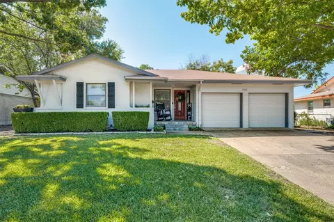 1315 Northlake Dr, Richardson, TX 75080
