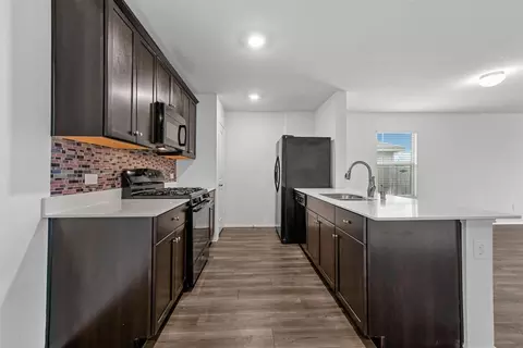 Kitchen - 461 Falling Star Dr, Haslet, TX 76052 photo 2 of 6