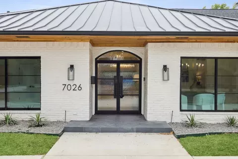 7026 Desco Dr, Dallas, TX 75225