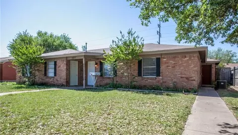 3317 S 27th St, Abilene, TX 79605