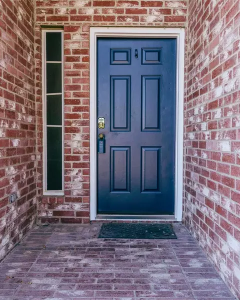 7609 Amsterdam Ln, Arlington, TX 76002