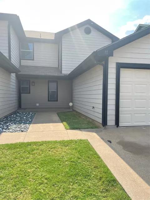 5115 Mountain Spring Trl, Fort Worth, TX 76123