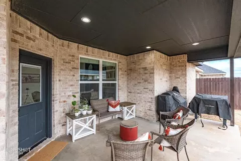 Exterior - 332 Bella Way, Abilene, TX 79602 photo 5 of 10