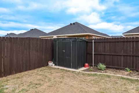 Exterior - 332 Bella Way, Abilene, TX 79602 photo 9 of 10