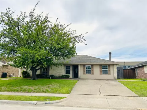 209 Skylark St, Mesquite, TX 75149