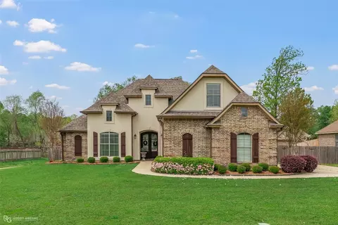 1740 Turning Leaf Trl, Haughton, LA 71037