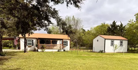 72 Meadow Ln, Gordonville, TX 76245