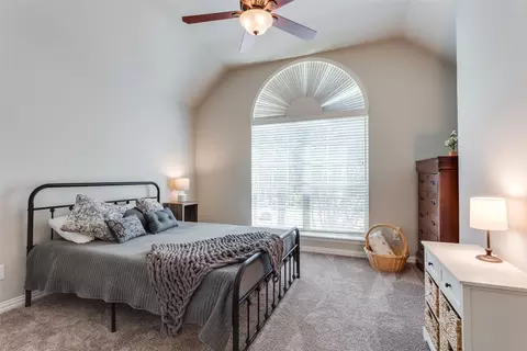 Bedroom - 145 Eagles Nest Cir, Argyle, TX 76226 photo 2 of 3