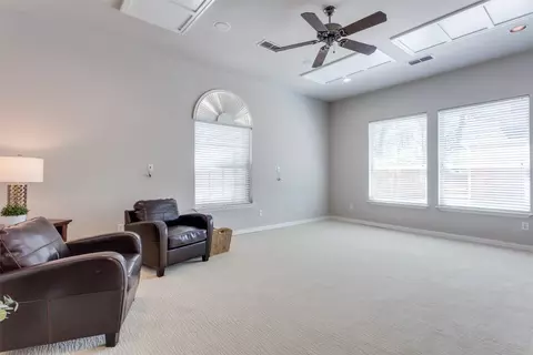 Living - 145 Eagles Nest Cir, Argyle, TX 76226 photo 4 of 6