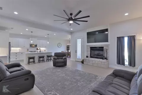 Living - 226 Beechcraft, Abilene, TX 79602 photo 1 of 3