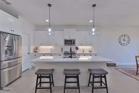 Kitchen - 226 Beechcraft, Abilene, TX 79602 photo 1 of 5