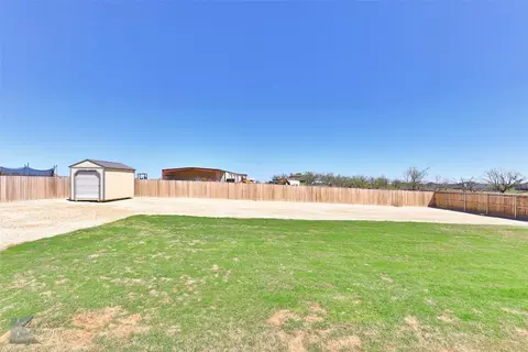 Exterior - 226 Beechcraft, Abilene, TX 79602 photo 4 of 6